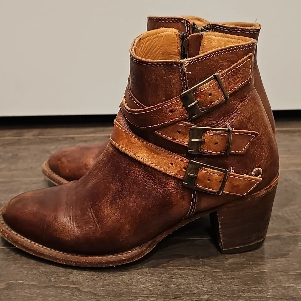 Bed Stu Begin Women's Cognac Dip Dye Leather Buckle Cobbler Ankle Boots Sz 7 - Picture 10 of 11